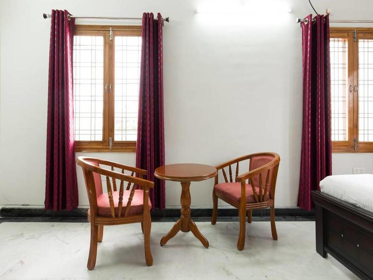 Fresh Living Prime Banjara Hotel Hyderabad Luaran gambar